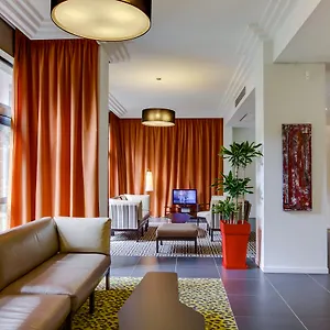 **** Apartahotel Privilège Saint Exupéry Francia